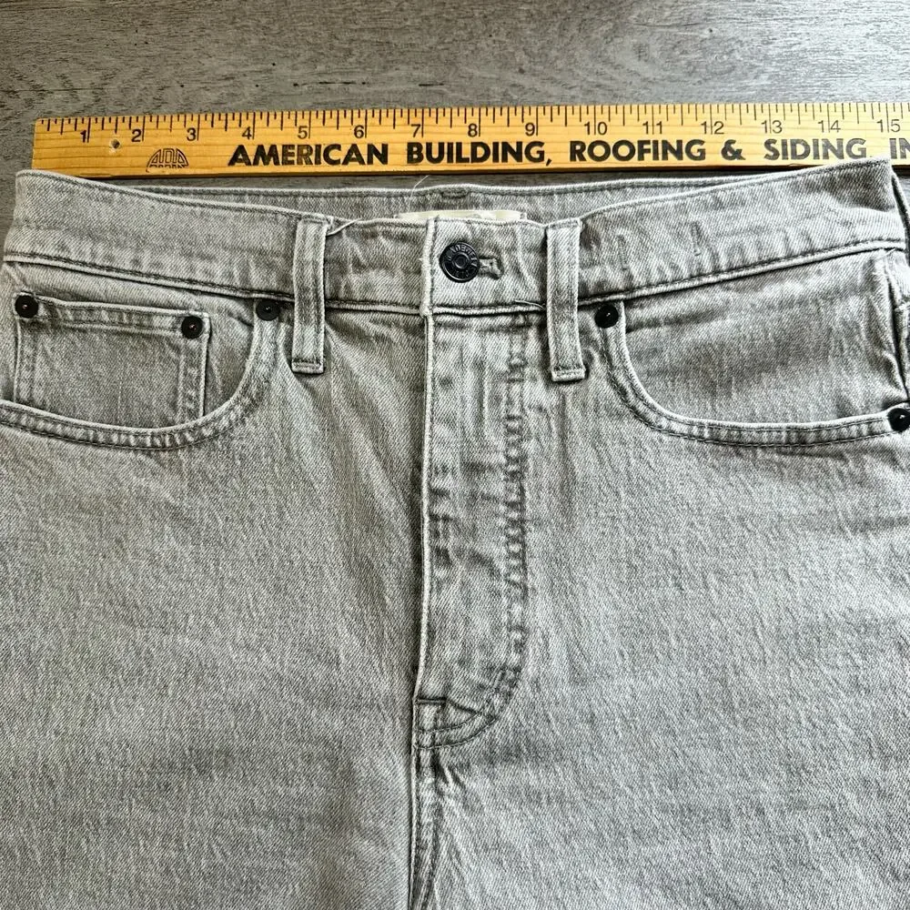 Madewell The Mom Jean Grey Wash Size 28